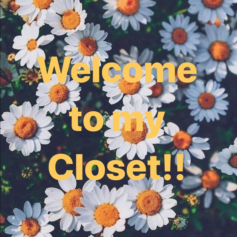 Welcome to my closet 😊